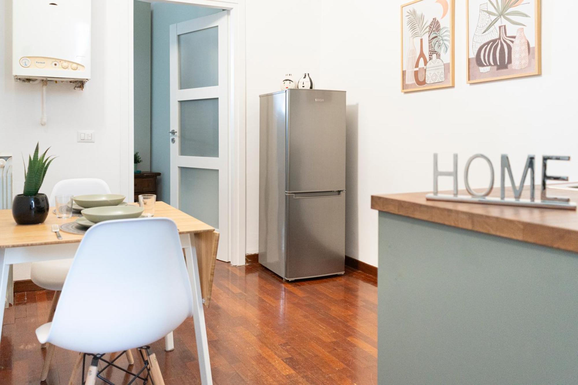 Me43 • Luxury Apartment • Chic Milan Bagian luar foto